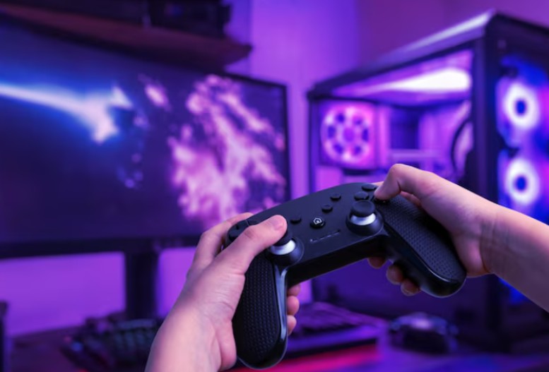 Major Benefits And Challenges Of Online Gaming